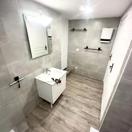 L'evasion - Baignoire Luminotherapie - Climatise Lejlighed *