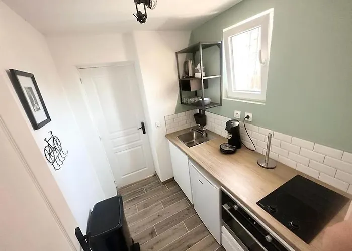 Appartement L'evasion - Climatisé - Jardin - - Jacuzzi *