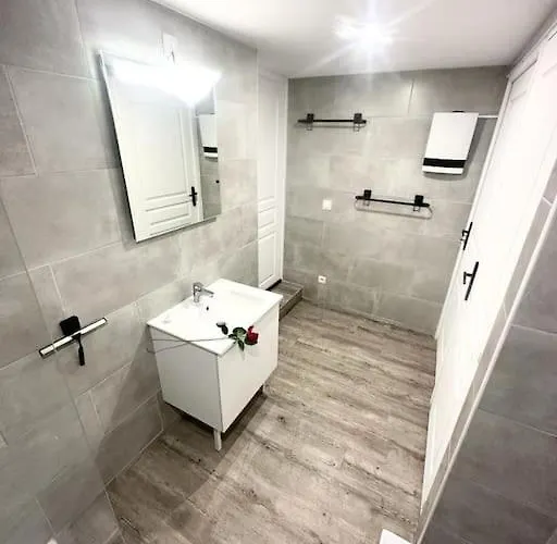 L'evasion - Climatisé - Jardin - - Jacuzzi Appartement *